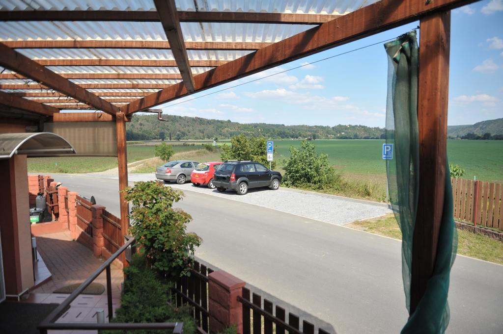 Penzion U Tulaka Dobřichovice Extérieur photo